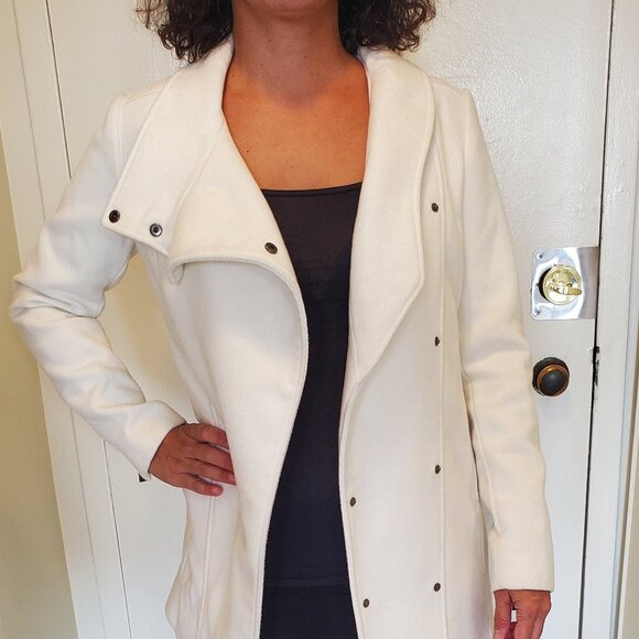 Stylish MNG Suit Polyester-Viscose Coat - Picture 1 of 8